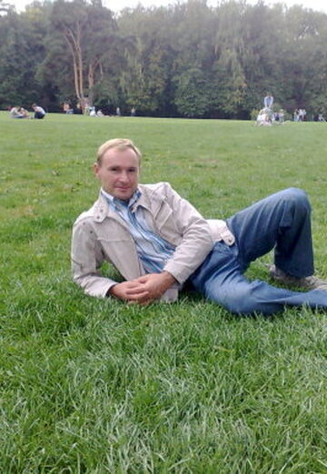Моя фотография - Алексей, 43 из Санкт-Петербург (@aleksey30498)