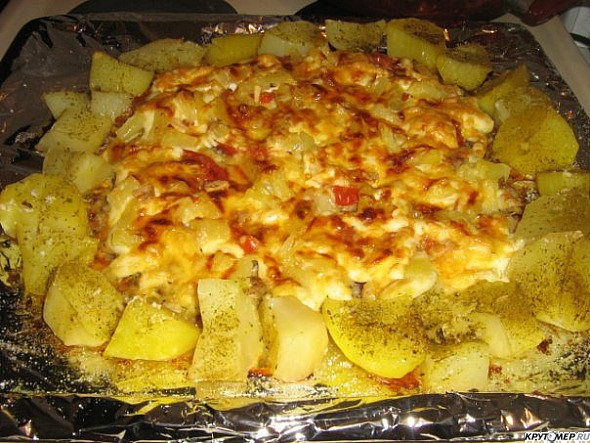 Картошка курица в духовке слоями рецепт с пошагово Картошка курица в духовке слоями рецепт с пошагово