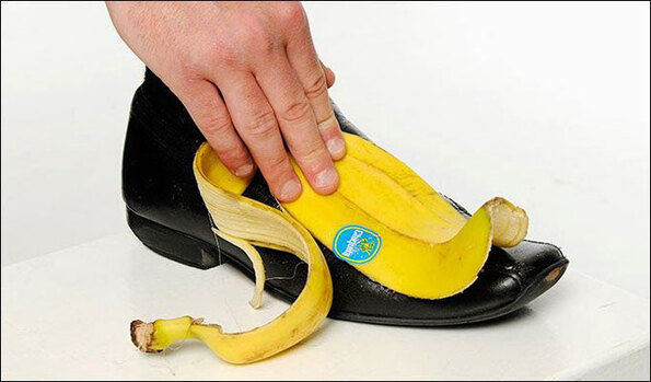 banana shoe polish It could add a shine to your leather shoes banana peel could be used in a variety of ways you might not using the inside of the peel as a shoe polish. banana shoe polish It could add a shine to your leather shoes banana peel could be used in a variety of ways you might not using the inside of the peel as a shoe polish.