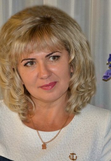 Моя фотография - Таня, 46 из Санкт-Петербург (@tatyanastus)