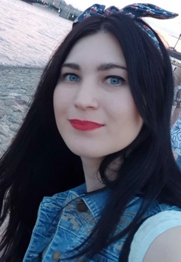 Моя фотография - Анна, 34 из Санкт-Петербург (@anna219150)