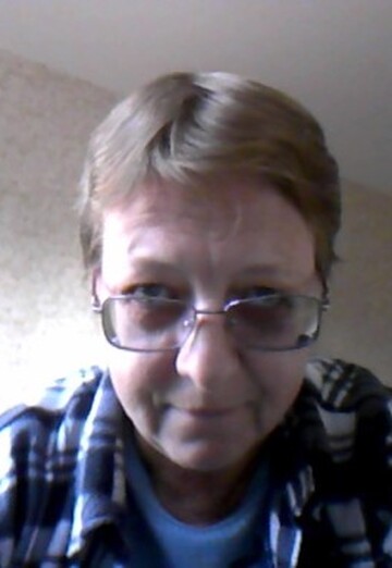 Моя фотография - лариса, 65 из Санкт-Петербург (@larisa3171)
