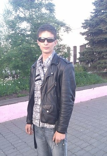 Моя фотография - Владимир, 31 из Азов (@vladimir13467)